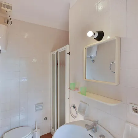Nord - Goelba Apartman *